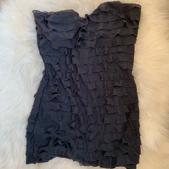 Charlotte Russe Tops - Gray crop top Charlotte Russe Tops - Gray crop top